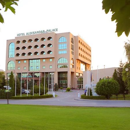 Aleksandar Palace Hotel Congress Center & Spa Skopje Esterno foto
