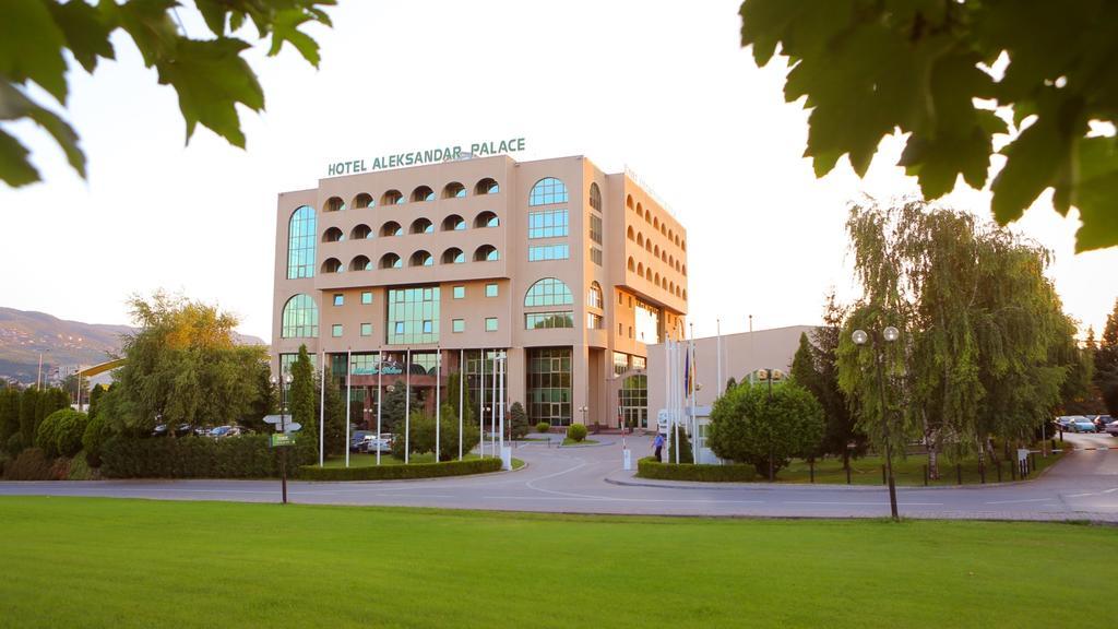Aleksandar Palace Hotel Congress Center & Spa Skopje Esterno foto